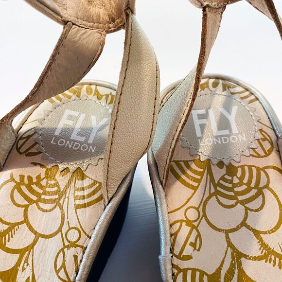 FLY London Women's Yula White Pearl Leather Wedge Pumps EU Size 37 US 6.5 / 7 - Picture 8 of 11